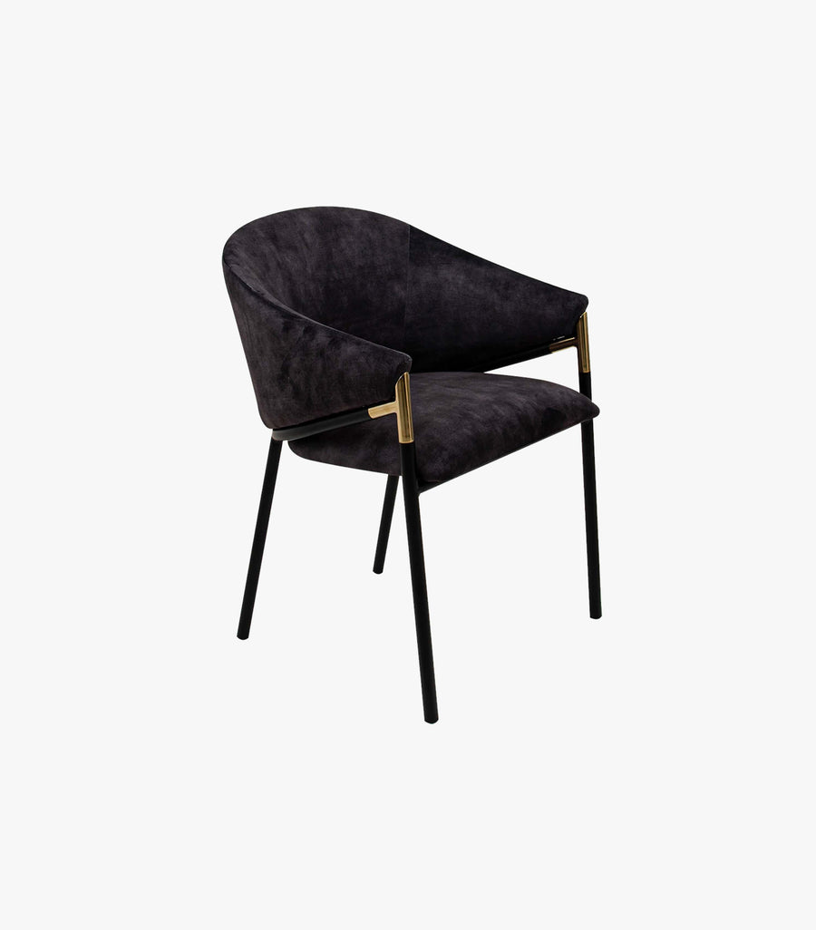 Silla Agnes de tela gris de la marca Avanti Muebles vista de lado, con diseño moderno y respaldo acolchado.